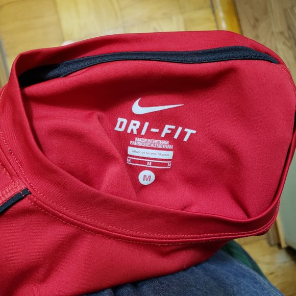 Red Nike Dri-Fit T-Shirt - Picture 5 of 5